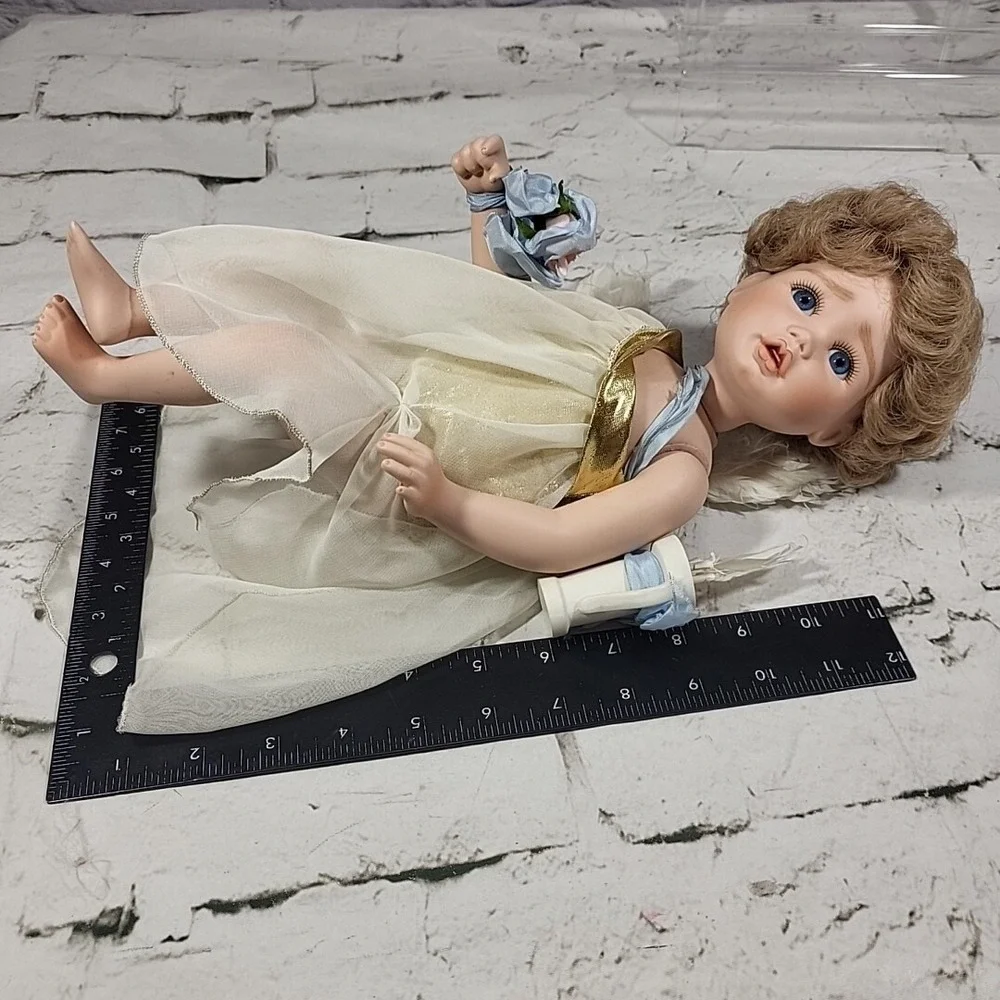 Ellenbrooke Sweet Cherub‎ Porcelain Angel By Connie Walser Derek